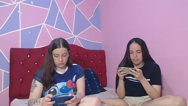 Snapshot of Lola_barbara chatting on May 1, 2026, 7:08 pm Lola barbara online show from May 1, 2026, 7:08 pm