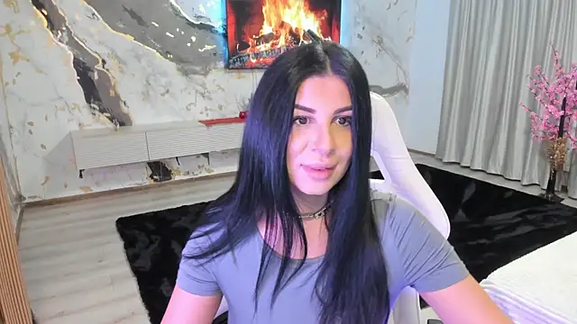 patriciakeys online show from December 17, 2025, 4:39 am