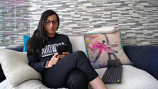 VioletaGomezCo online show from October 2, 2025, 12:41 pm