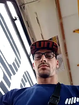 Snapshot of puak6666 chatting on March 3, 2026, 6:04 pm puak6666 online show from March 3, 2026, 6:04 pm