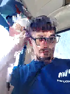 Snapshot of puak6666 chatting on March 4, 2026, 5:53 pm puak6666 online show from March 4, 2026, 5:53 pm