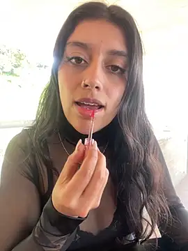 Snapshot of BrittanyDiaz chatting on November 15, 2025, 5:17 pm BrittanyDiaz online show from November 15, 2025, 5:17 pm