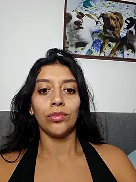 Snapshot of BrittanyDiaz chatting on November 6, 2025, 9:08 pm BrittanyDiaz online show from November 6, 2025, 9:08 pm