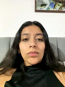 Snapshot of BrittanyDiaz chatting on November 13, 2025, 7:40 pm BrittanyDiaz online show from November 13, 2025, 7:40 pm