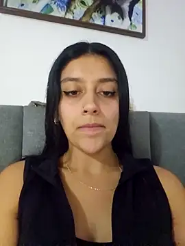 Snapshot of BrittanyDiaz chatting on November 10, 2025, 1:10 am BrittanyDiaz online show from November 10, 2025, 1:10 am