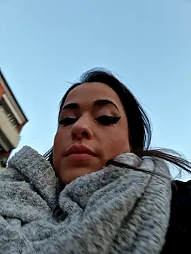 Snapshot of LydiaMaus96 chatting on February 11, 2025, 2:46 pm LydiaMaus96 online show from February 11, 2025, 2:46 pm