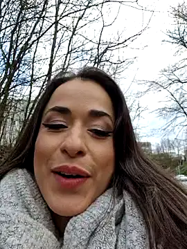 Snapshot of LydiaMaus96 chatting on January 23, 2025, 12:41 pm LydiaMaus96 online show from January 23, 2025, 12:41 pm