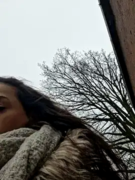 Snapshot of LydiaMaus96 chatting on February 24, 2025, 10:15 am LydiaMaus96 online show from February 24, 2025, 10:15 am