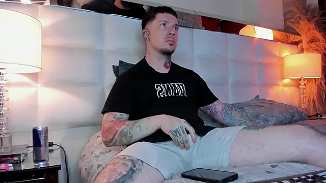 Adam tatto online show from November 9, 2025, 4:49 am