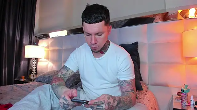 Adam tatto online show from October 15, 2025, 2:43 am