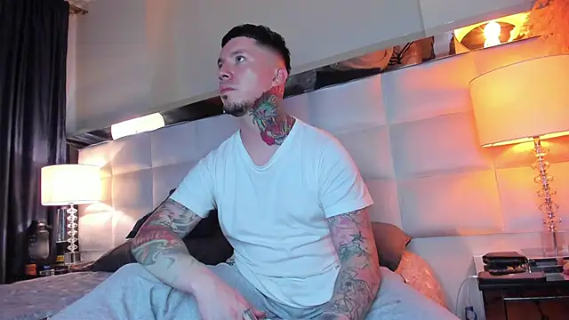 Adam tatto online show from October 3, 2025, 1:53 am