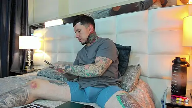 Adam tatto online show from October 25, 2025, 5:39 am