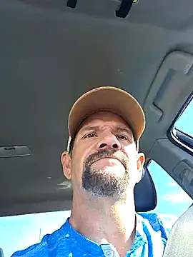 Snapshot of allenspuninfla chatting on October 18, 2025, 2:41 pm allenspuninfla online show from October 18, 2025, 2:41 pm