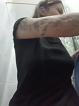 Snapshot of karlamorris_ chatting on November 14, 2025, 11:25 am karlamorris online show from November 14, 2025, 11:25 am