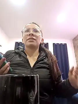 Snapshot of karlamorris_ chatting on September 12, 2025, 1:33 pm karlamorris online show from September 12, 2025, 1:33 pm