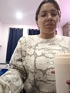 Snapshot of karlamorris_ chatting on September 16, 2025, 1:34 pm karlamorris online show from September 16, 2025, 1:34 pm