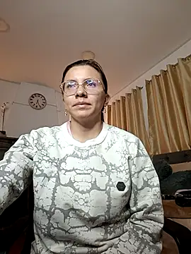 Snapshot of karlamorris_ chatting on October 3, 2025, 1:34 pm karlamorris online show from October 3, 2025, 1:34 pm