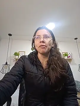 Snapshot of karlamorris_ chatting on October 14, 2025, 1:45 pm karlamorris online show from October 14, 2025, 1:45 pm