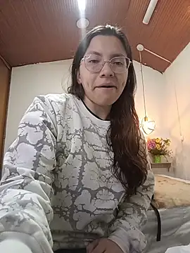 Snapshot of karlamorris_ chatting on December 2, 2025, 1:24 pm karlamorris online show from December 2, 2025, 1:24 pm