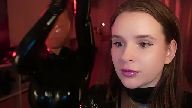 Snapshot of Jantrlatex chatting on December 11, 2024, 9:23 pm Jantrlatex online show from December 11, 2024, 9:23 pm