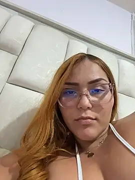 LeahxBarker online show from July 18, 2026, 6:22 am