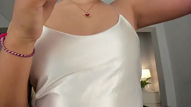 Snapshot of renee_shelby_ chatting on March 17, 2025, 8:30 pm renee shelby online show from March 17, 2025, 8:30 pm