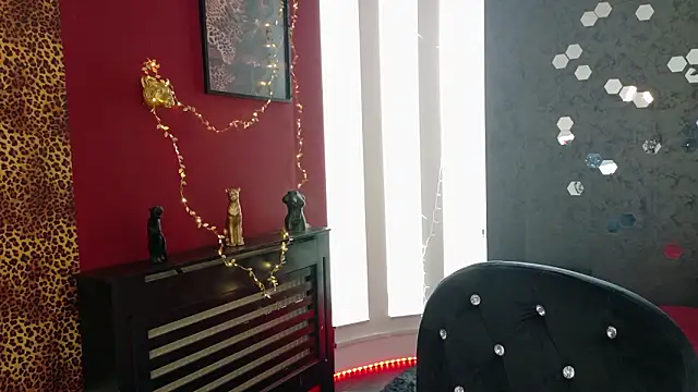 alissa4blonde online show from March 19, 2026, 6:13 am