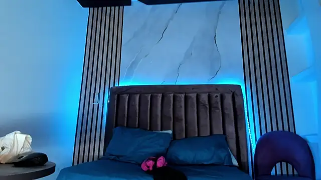 Snapshot of ChloeParkss_ chatting on February 9, 2025, 12:19 pm ChloeParkss online show from February 9, 2025, 12:19 pm