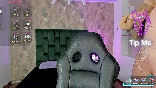 april dumont online show from January 12, 2026, 1:40 pm