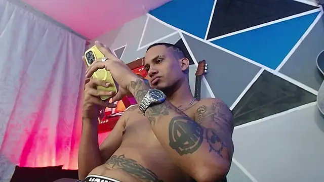 MagnusFrost online show from March 9, 2026, 1:09 am