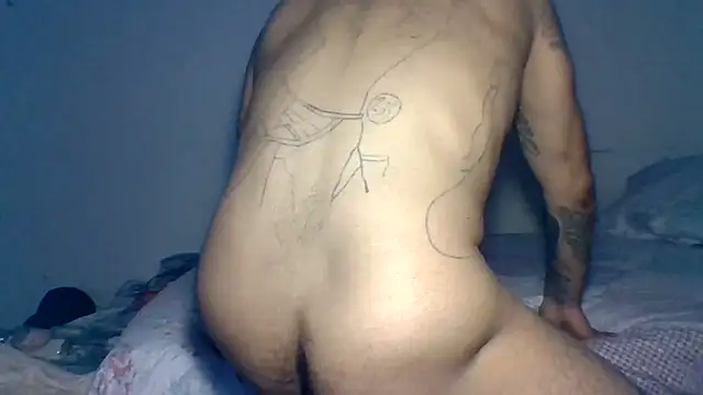 Snapshot of Houstonslong1 chatting on October 21, 2025, 6:07 pm Houstonslong1 online show from October 21, 2025, 6:07 pm