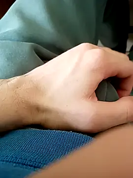 NudeYogaBoy online show from March 5, 2025, 3:51 pm