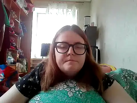 DesireMelissa online show from July 4, 2026, 1:04 pm