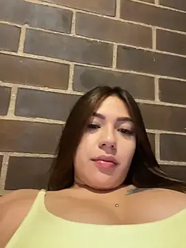 Latina vanessa online show from June 22, 2026, 11:46 pm