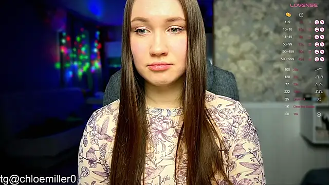 ChloeMillerMeow online show from January 17, 2025, 5:41 pm