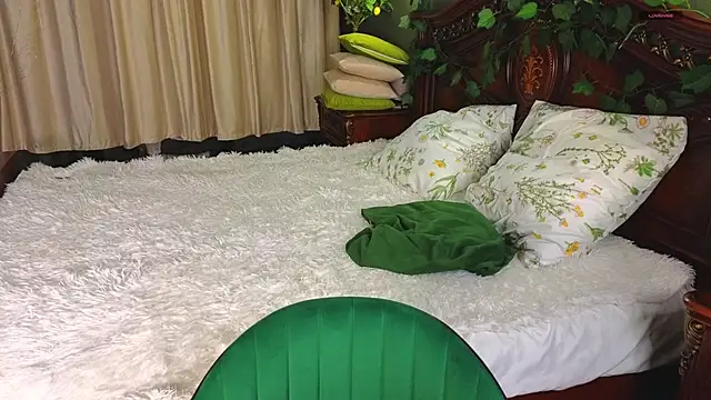 SquirtBabee online show from February 25, 2026, 3:34 pm