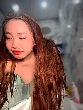 Snapshot of Asianpie_ chatting on May 27, 2026, 2:13 pm Asianpie online show from May 27, 2026, 2:13 pm