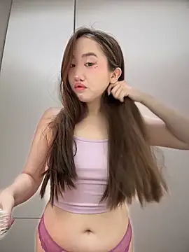 Asianpie  online show from October 27, 2025, 12:11 am