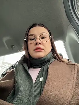 RinaCat online show from March 19, 2026, 5:40 am