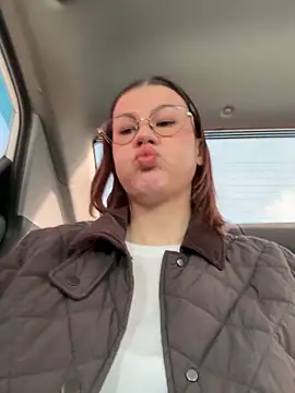 RinaCat online show from April 11, 2026, 5:15 am