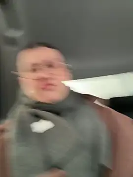 RinaCat online show from April 17, 2026, 5:32 am