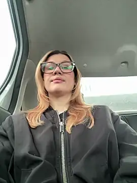 RinaCat online show from September 13, 2025, 4:12 am