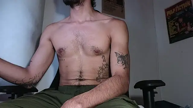 Luan-wood online show from February 3, 2026, 4:01 pm