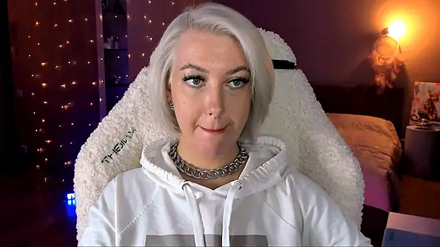 Snapshot of tykioty_Miley chatting on January 26, 2025, 2:41 pm tykioty Miley online show from January 26, 2025, 2:41 pm