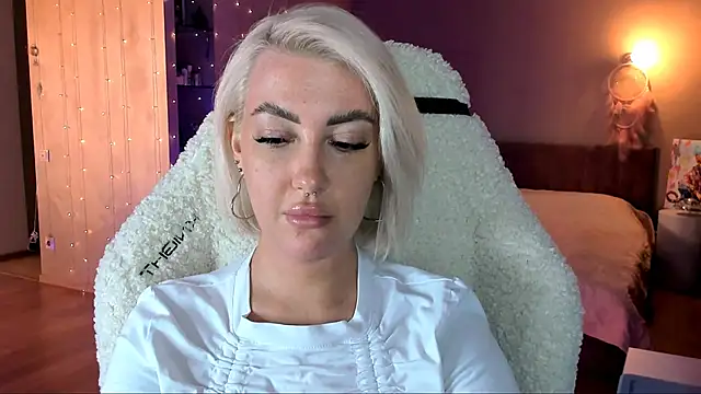 Snapshot of tykioty_Miley chatting on February 8, 2025, 12:50 pm tykioty Miley online show from February 8, 2025, 12:50 pm