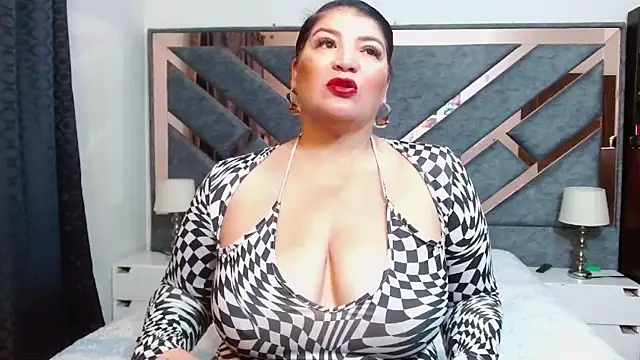 KarlaTesg online show from March 11, 2026, 10:31 am