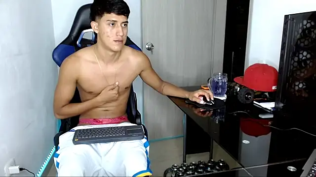 Snapshot of Juan_da01 chatting on March 13, 2025, 12:48 am Juan da01 online show from March 13, 2025, 12:48 am