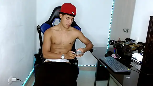 Snapshot of Juan_da01 chatting on February 17, 2025, 1:58 am Juan da01 online show from February 17, 2025, 1:58 am