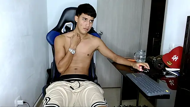 Snapshot of Juan_da01 chatting on March 19, 2025, 3:52 am Juan da01 online show from March 19, 2025, 3:52 am