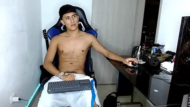 Snapshot of Juan_da01 chatting on February 22, 2025, 6:50 am Juan da01 online show from February 22, 2025, 6:50 am
